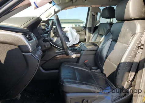 2018 Chevrolet Suburban K1500 Lt from USA, damaged, VIN 1GNSKHKCXJR203555